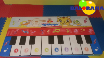 Piano Electronic with Softplay Sensor